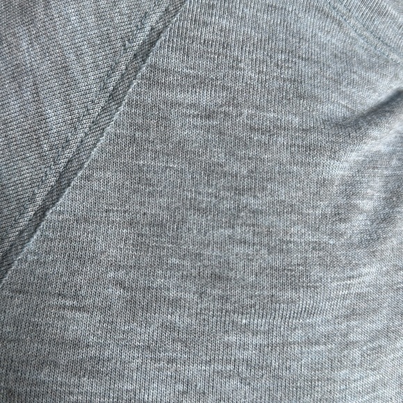 Nordstrom Treasure & Bond Curved Hem Long‎ Sleeve Blue Ombré Women's Shirt Small - Picture 3 of 5